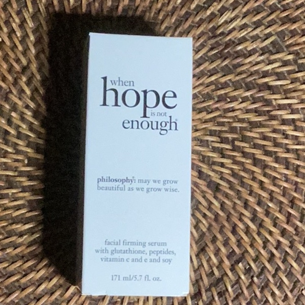 philosophy:
when hope is not enough

facial firming serum
glutathione, peptides